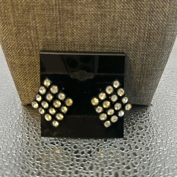 Beautiful black with AB stones. Pierced earring. It appears worn triangle​​ - Picture 1 of 4